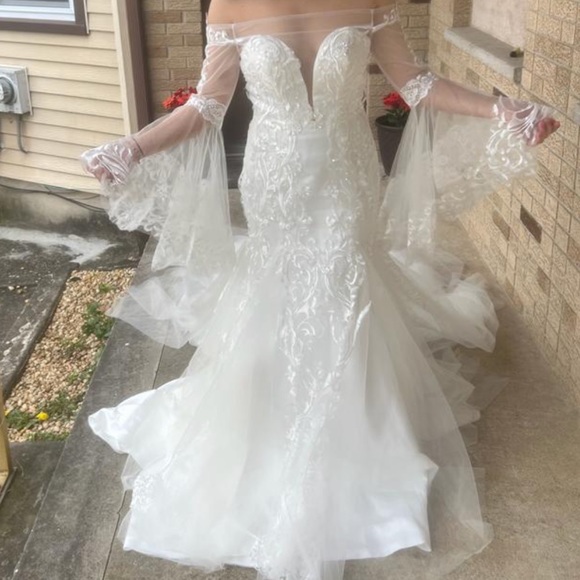 Beautiful weeding dress - Picture 2 of 10
